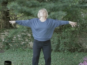 Try a two minute Qi Gong exercise